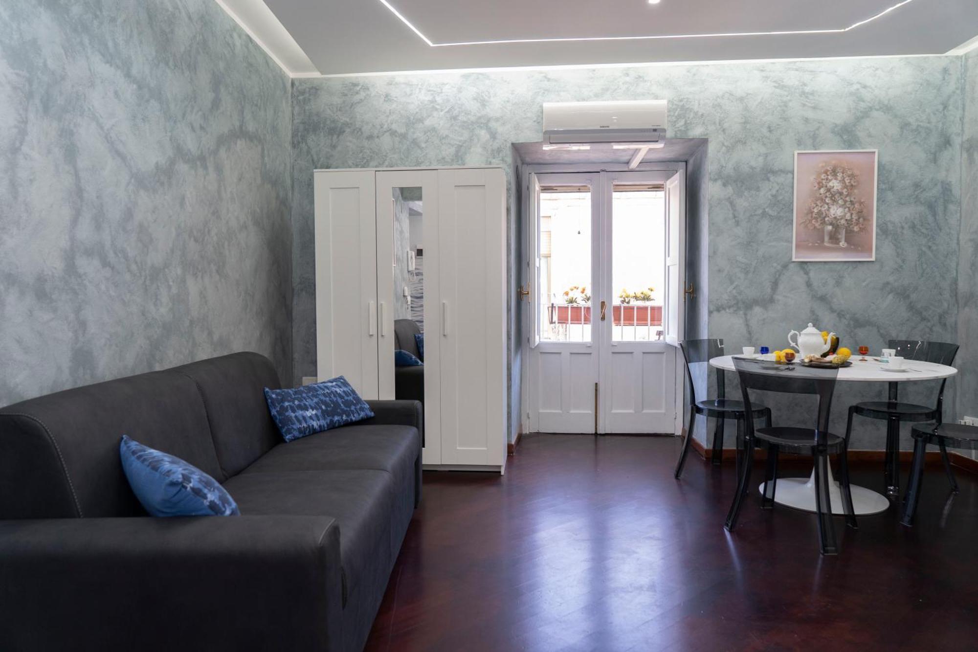 Apartment Etna Timeo In Baroque Building *