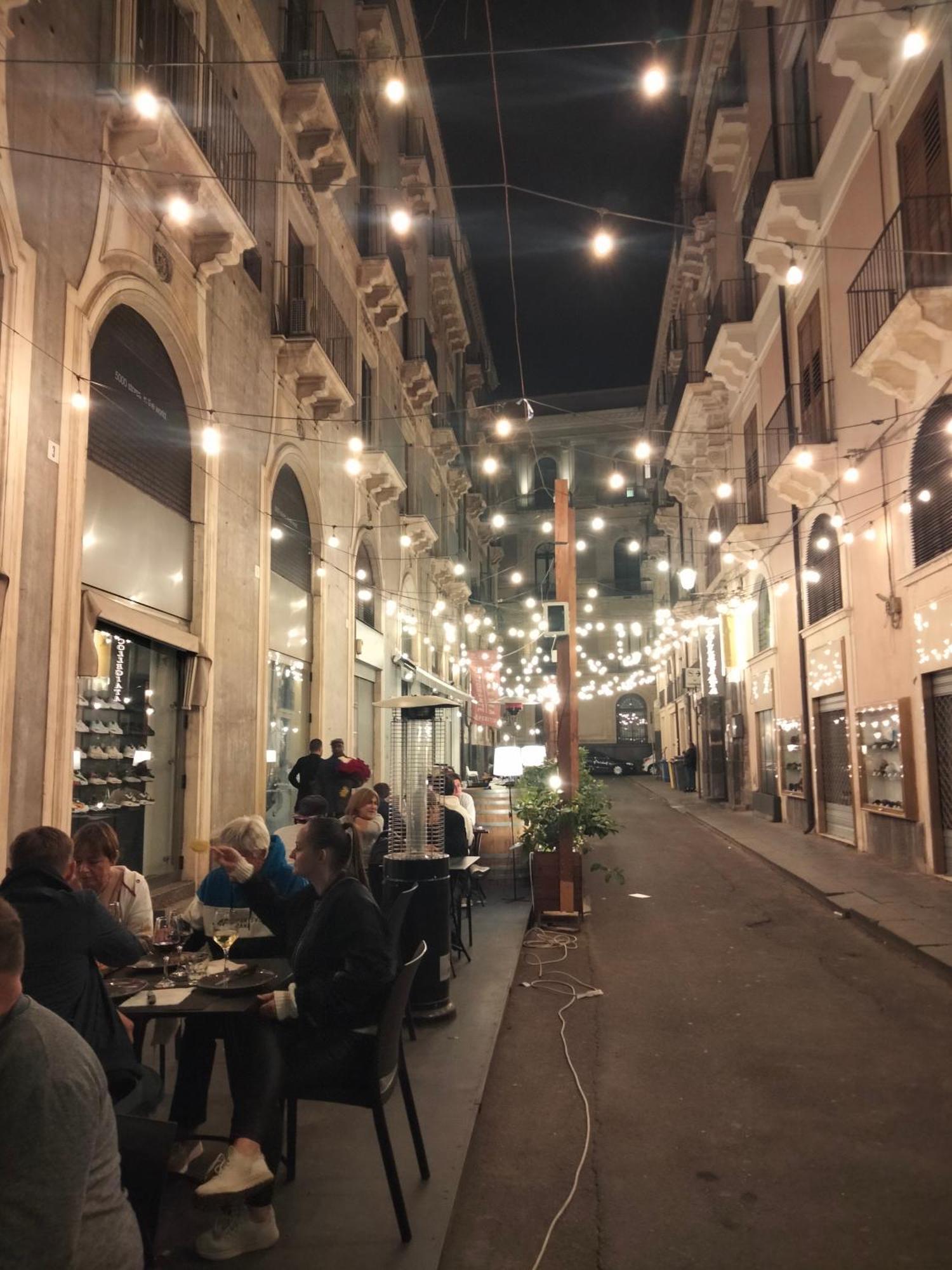 Etna Timeo In Baroque Building Apartment